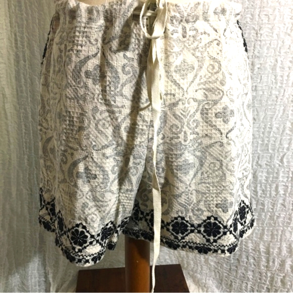 Ivy Jane NWT Argyle Print Shorts Size XL